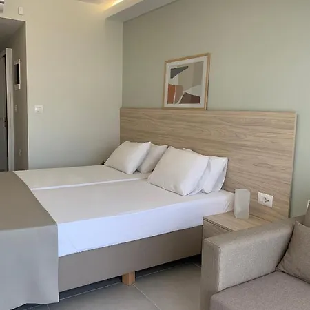 Apartahotel Pals Pefkos