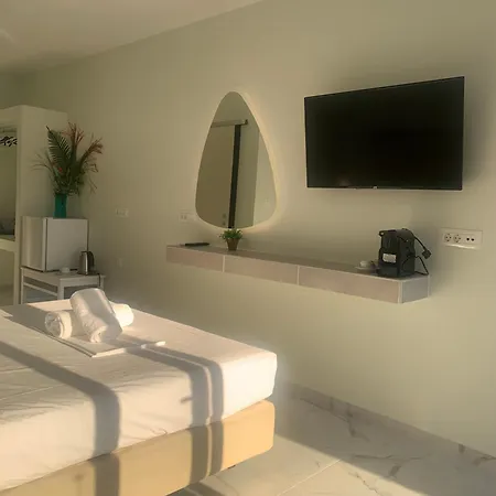 Aparthotel Pals Pefkos